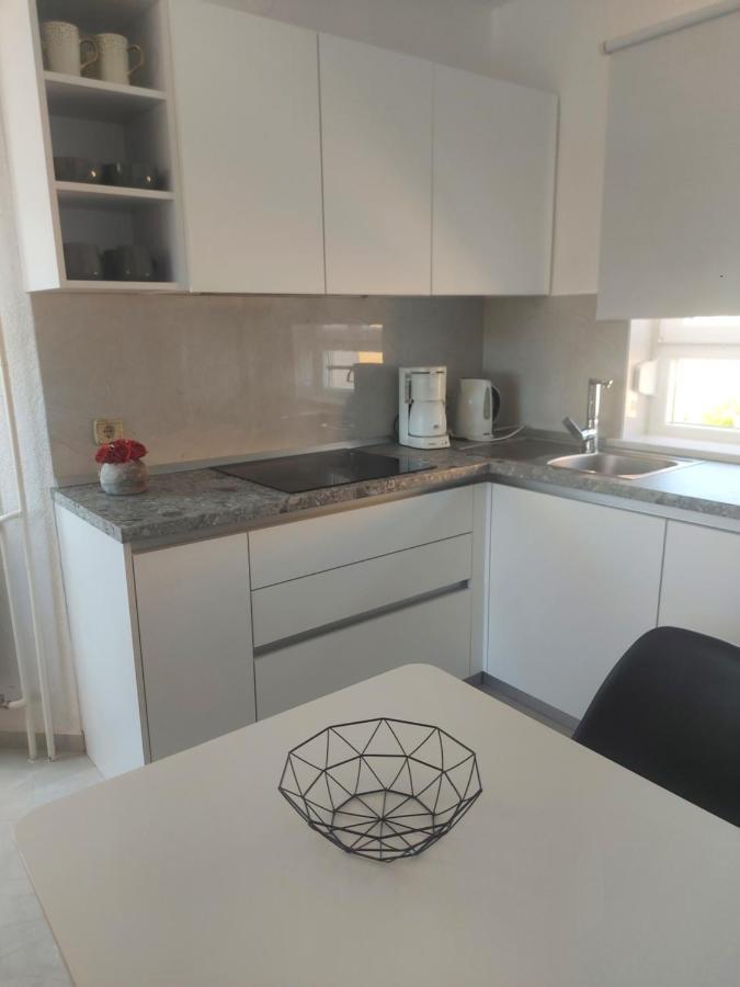 Apartments Fugosic Punat Exterior foto