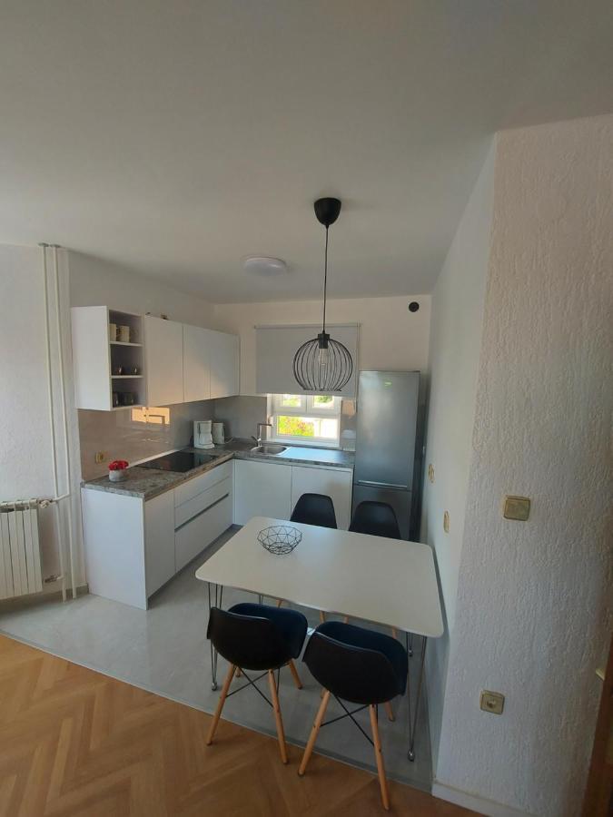 Apartments Fugosic Punat Exterior foto