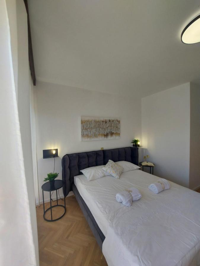 Apartments Fugosic Punat Exterior foto