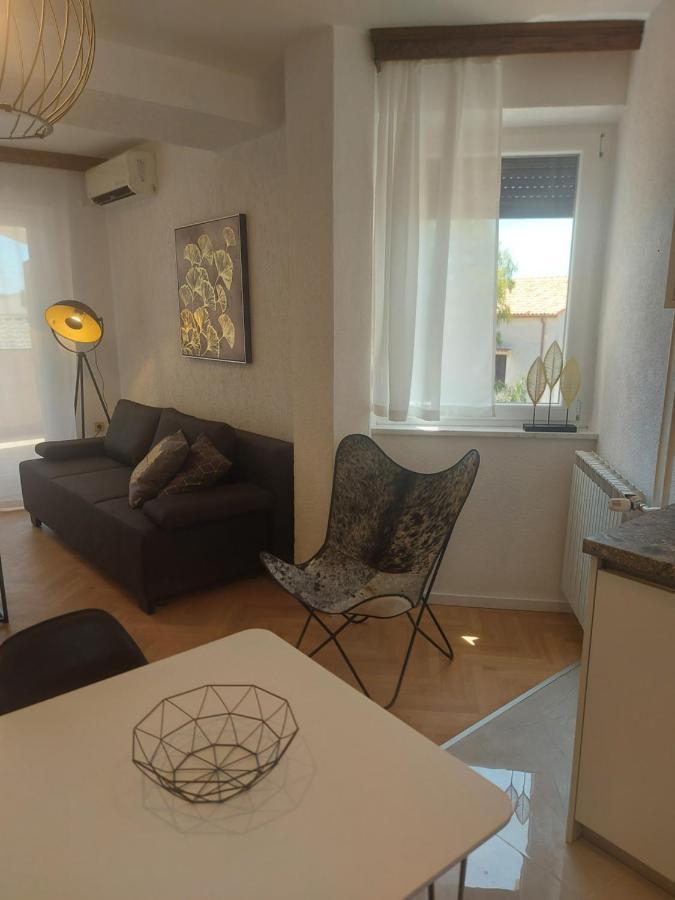 Apartments Fugosic Punat Exterior foto